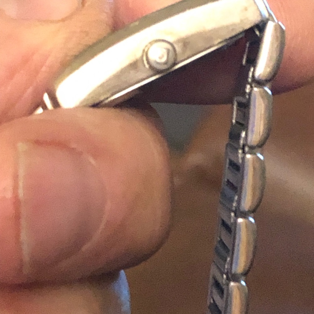 Silver Rectangular Quartz Watch - image 4